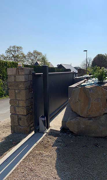 Installation d'un portail électrique à Dinard et Saint-Malo